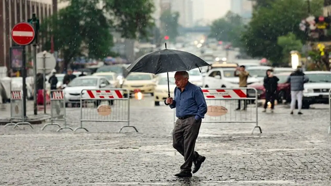 توقعات بتبدل أحوال الطقس وانخفاض درجات الحرارة مع هطول الأمطار لمدة يومين